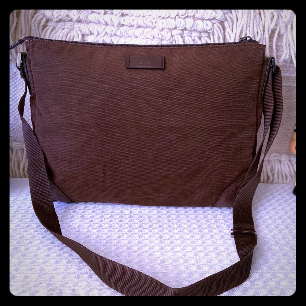 Gucci Crossbody Messenger Canvas Bag
